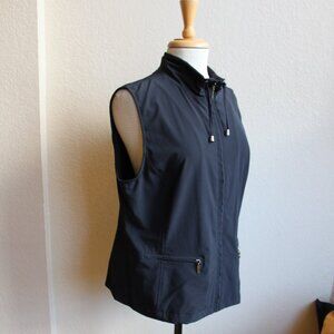 Zenergy by Chico's Black Vest Sleeveless Front Zipper & Zipper pockets Size 2